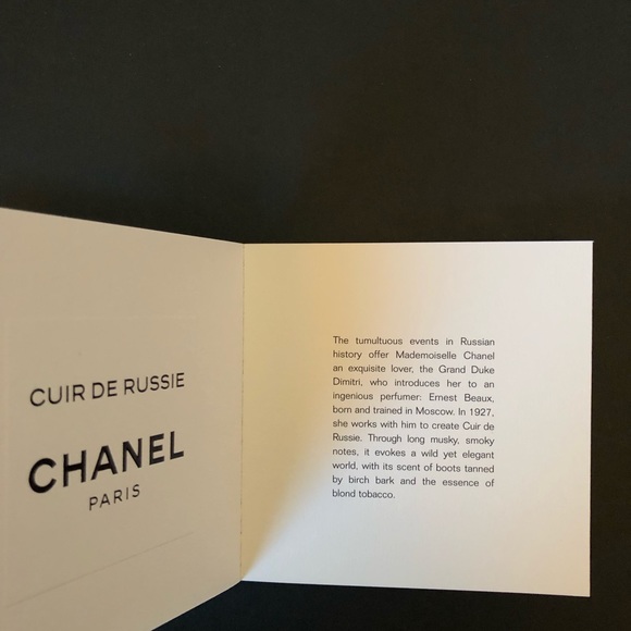 CHANEL Hardcover Fragrance booklet (Part 1) - Picture 7 of 8